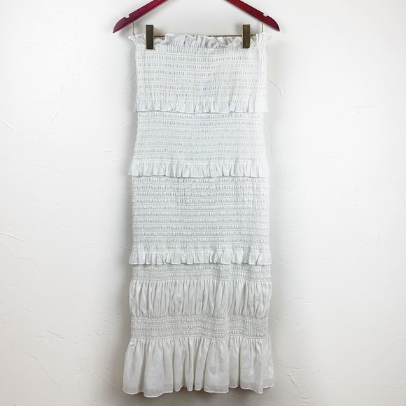 Gianni Bini Hunter Smocked White Strapless Dress - Picture 6 of 8